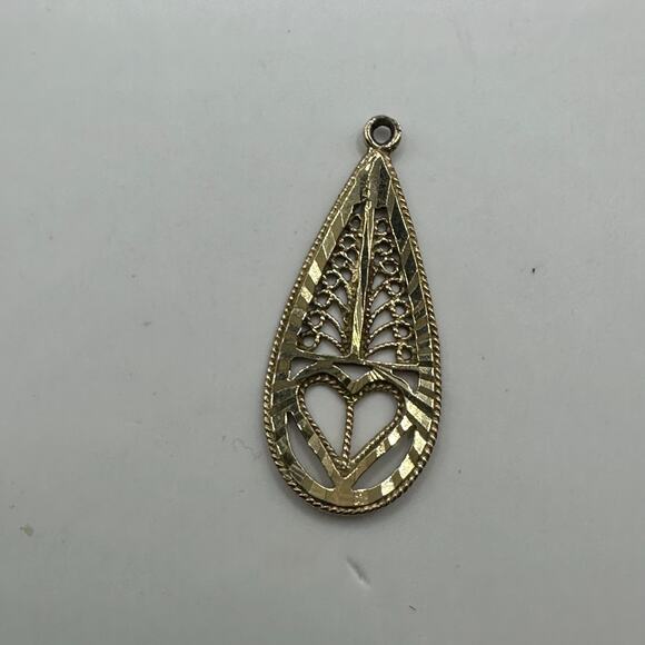 Gold Vermeil Made in Turkey 925 Filligree Heart 1" Pendant Heart Teardrop - Picture 4 of 7